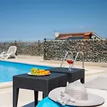 Mlacic Tatil Evi *